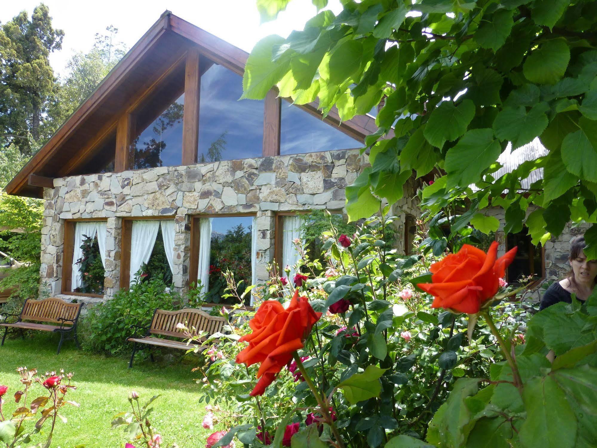 Hosteria Brisas Del Cerro Hotel Villa La Angostura Luaran gambar